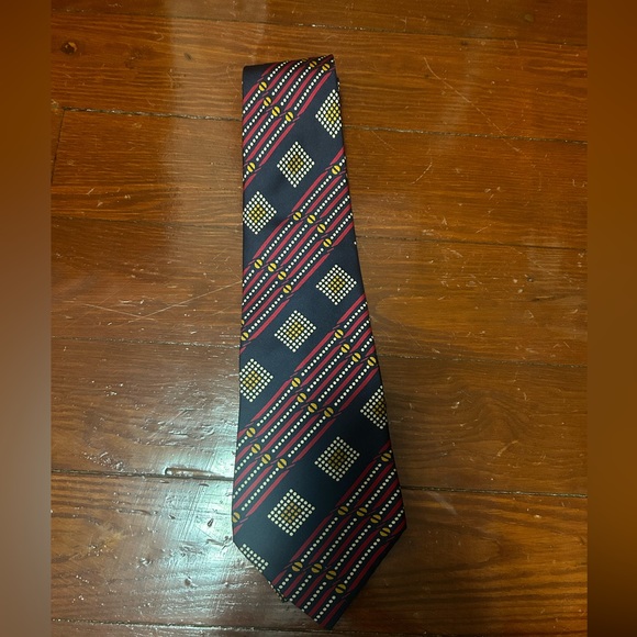 Ties Ties - Picture 6 of 9